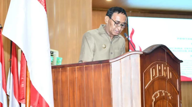 Wali Kota Tual Hadiri Paripurna Pengambilan Keputusan Lima Ranperda