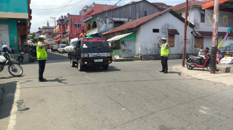Sat Lantas Polres Kepulauan Tanimbar Intensifkan Gatur Lalin di Siang Hari