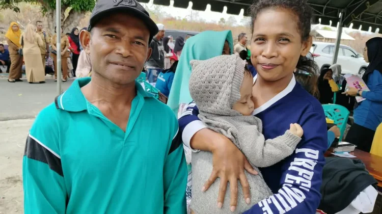 Pemkab Malra Bantu Rujukan Anak Warga Ohoidertawun ke Ambon