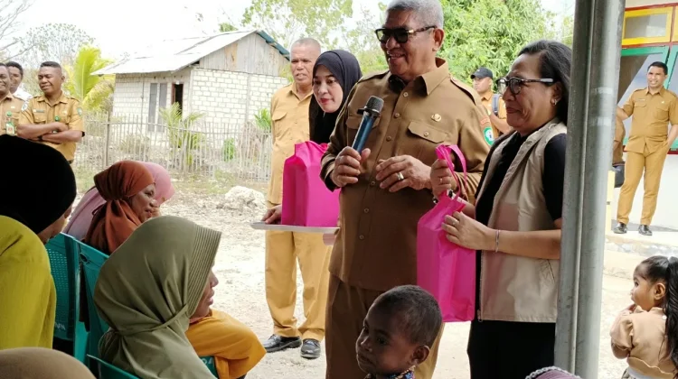 Bupati Thaher Minta Orangtua Rutin Pantau Tumbuh Kembang Anak