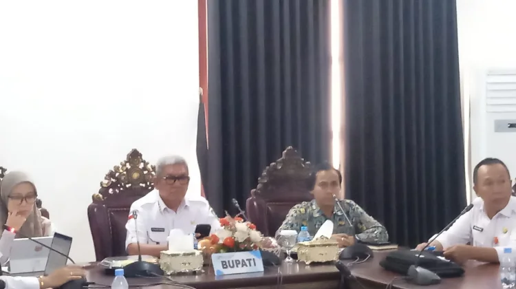 Bupati Malra Dorong Percepatan Pembangunan Jaringan Air Bersih di Malra