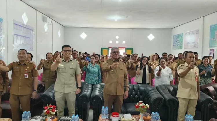 Bupati Thaher Larang Kader Posyandu Diganti Sembarangan