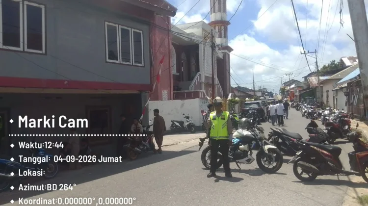 Sat Lantas Polres Kepulauan Tanimbar amankan Ibadah Sholat Jumat di Kota Saumlaki