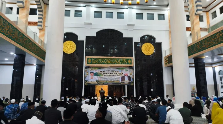 Persaudaraan dan Ain Ni Ain Jadi Pesan Utama Maulid Nabi di Malra