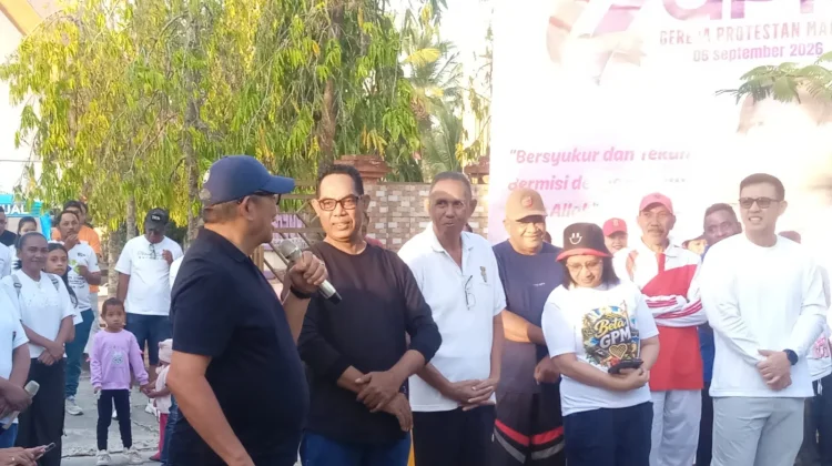 Bupati Thaher Lepas Jalan Santai HUT AMGPM Ke-91 Jemaat Anugerah