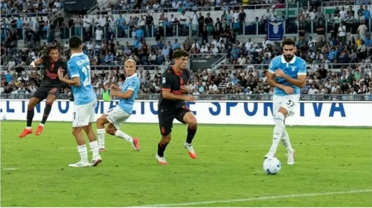 AC Milan Tahan Imbang Lazio 2 - 2 di Stadion Olimpico