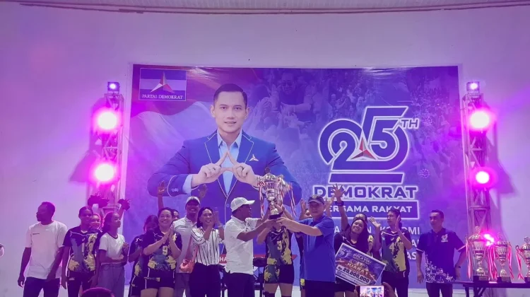 Tim Putra KKTS dan Tim Putri Kei Kecill keluar sebagai juara 1 Voli Bupati Cup 2026