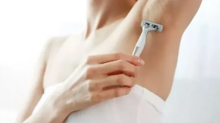 Bahaya Mencukur Bulu di Badan