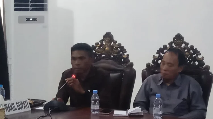 Rat Famur Danar Gani Hanubun Soroti Celah Perbup