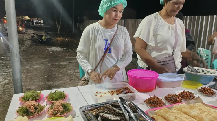 Pedagang Sambut Positif Kehadiran Teras Dekranasda Toma Kuliner Evav