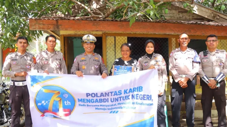HUT Ke-71, Satlantas Tual Gelar Anjangsana dan Bakti Sosial
