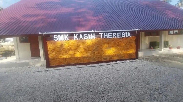 Gedung Baru SMK Kasih Theresia Bombay Bawa Semangat Belajar Baru