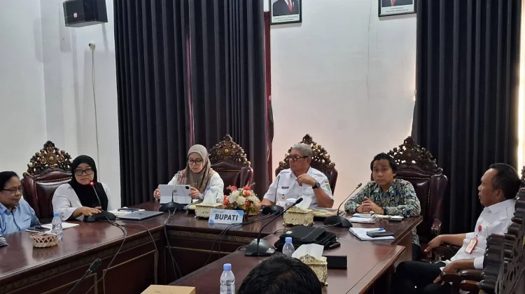 Bupati Thaher Siap Turun Tangan jika Pembangunan Air Bersih Terhambat