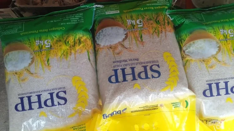 Kembali Normal, Beras SPHP di Pasar Langgur Dijual Sesuai Harga Pemerintah