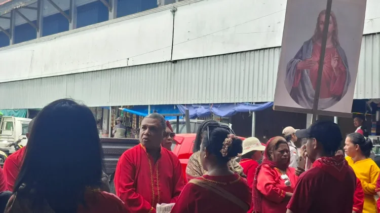 Apostolat Hati Kudus Yesus Langgur, Gelar Saryat di Pasar Langgur