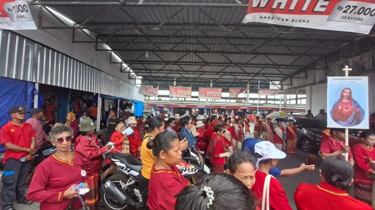 Apostolat Hati Kudus Yesus Langgur, Gelar Saryat di Pasar Langgur