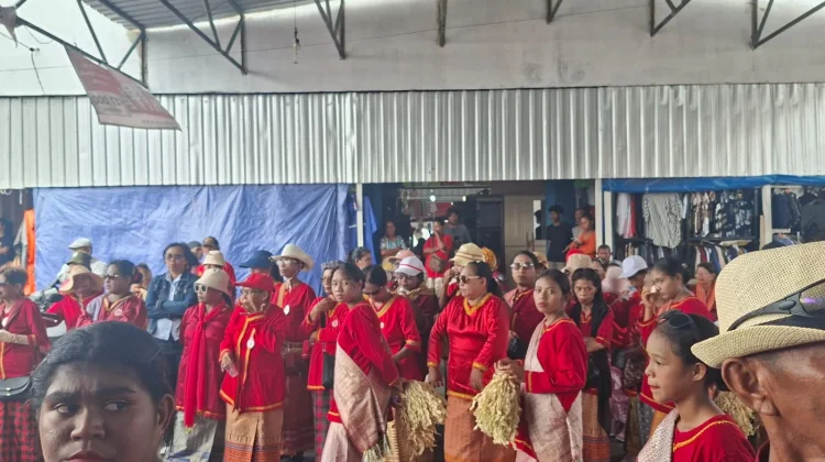 Apostolat Hati Kudus Yesus Langgur, Gelar Saryat di Pasar Langgur