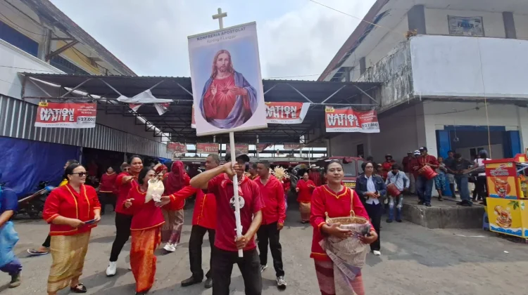 Apostolat Hati Kudus Yesus Langgur, Gelar Saryat di Pasar Langgur