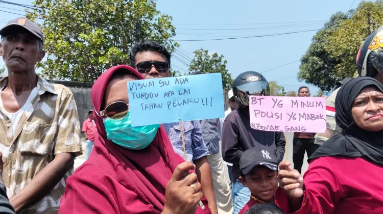Ratusan Warga Watdek Datangi Polres Malra, Sampaikan Tuntutan Kasus Pelecehan