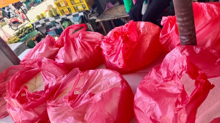 Musim Kemarau, Harga Enbal di Pasar Langgur Melonjak Empat Kali Lipat