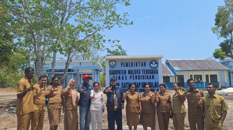 Jauh di Pulau Terpencil, SMP Satap Ur Pulau Bikin Kemendikdasmen Jatuh Hati
