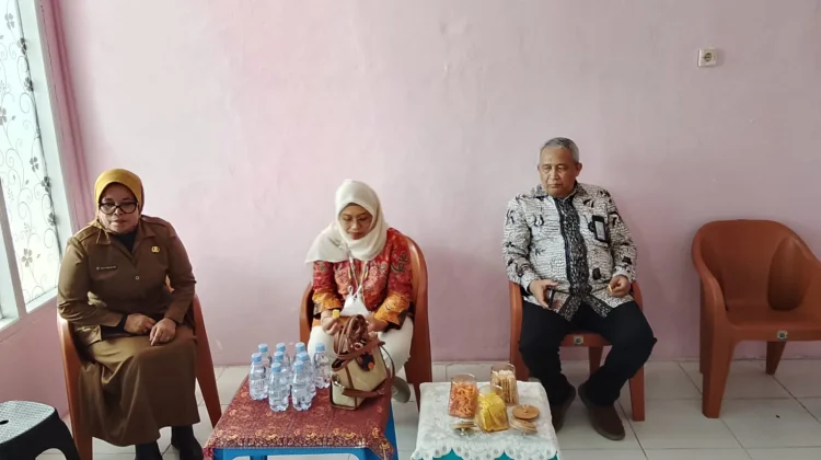 Dirjen Kemenperin Kunjungi Makmur Enbal Shop, Penasaran Olahan Singkong Beracun