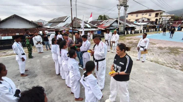 43 Pelajar di Elat Lulus Ujian Kenaikan Sabuk Gabdika