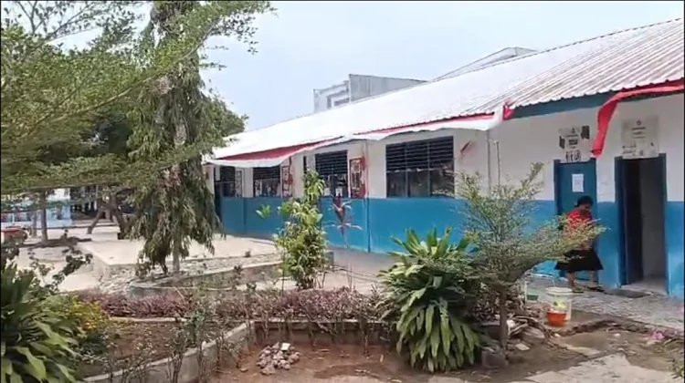 Perpustakaan SMP Karel Sadsuitubun Raih Akreditasi Nasional