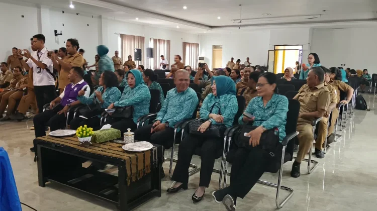 KETUA TP PKK MALUKU PIMPIN RAKOR PERCEPATAN PENURUNAN STUNTING dI ARU
