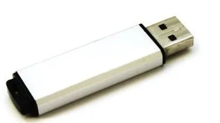 Keunggulan Utama Flashdisk untuk Kirim File Besar