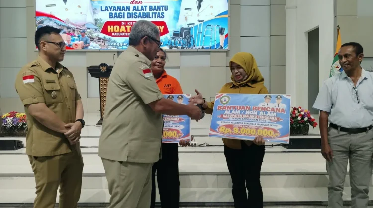 Keluar Hanya dengan Pakaian di Badan, Farah Bangkit setelah Konflik Sosial