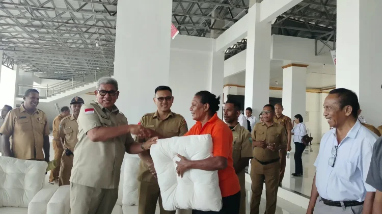 Empat Tahun Menanti, Faustina Kembali Menata Rumah Pascabencana
