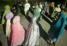 Dendang Sahur Meriahkan Sahur Kompleks Tanah Putih