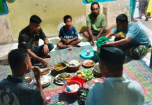 Satgas TMMD 127 Buka Puasa Bersama Warga Mempererat Kebersamaan