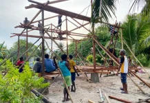 Progres RTLH TMMD Ke-127 Kodim 1503/Tual Masuk Tahap Pendirian Kerangka Rumah