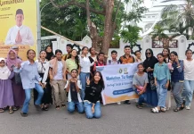 SMP Karel Sadsuitubun Berbagi Takjil di 1447 H