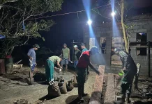 Semangat Satgas TMMD ke-127 dan Warga, Pembangunan RTLH Dikebut Tambah Jam Kerja