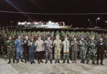 Bupati Aru Pimpin Penjemputan Yonif Teritorial Pembangunan