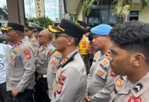 Kapolres Tual Terjun Langsung Amankan Pendemo Dari Aliansi Masyarkat