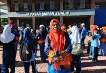 260 Siswa SMP N 2 Kota Tual Berpartisipasi dalam Kegiatan Sosial