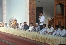 Rombongan Haji Kota Tual Resmi Bertolak ke Bandara Patimura Ambon