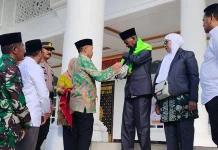 Dua Jemaah Haji Malra Bergabung dalam Kloter 26 UPG menuju Jeddah