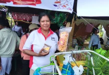Meningkatkan Kemampuan Komunikasi Lisan dan Tulisan Siswa dalam Bahasa Ibu