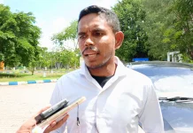 Insani Letsoin Tegaskan Tidak Menuntut Kepsek Harus Putra Daerah