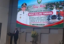 Bupati Malra Tekankan Disiplin ASN Pendidikan, Soroti Kinerja Guru dan Kepsek