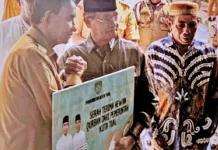 Wali Kota Tual Serahkan Hewan Kurban Sambut Idul Adha