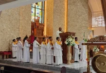 Hari Raya Tritunggal Maha Kudus Dirayakan Umat Katolik di Gereja Santo Yosep Dobo
