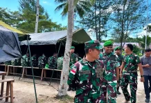 Dandim 1503/Tual Tinjau Marselin Area dan Pembersihan Lahan Yon TP