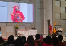 Konsisten Membangun Komunikasi,  Menjadi Daya Tarik Bagi Orang Tua