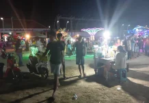 Suasana Malam Minggu di Lapangan Yos Sudarso Dobo Ramai Dipadati Warga